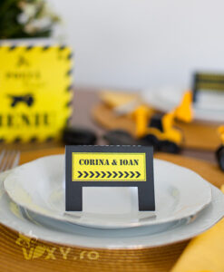 petreceri tematice, petreceri personalizate, petrecere santier, pe santier, petrecere baieti, petrecere fete, santier personalizat, santier, santier copii, papetarie petrecere, papetarie santier, papetarie contructii, constructii petreceri copii, constructii tematice, galben si negru, petreceri aniversare, petreceri aniversare copii, botez tematic, botez pe santier, numar masa santier, numar masa constructii, place card santier, plic pentru dar santier, plic dar constructii, plic dar utilaje constructii, numar masa tematic, numar masa santier, numar masa utilaje constructii, meniu tematic santier, meniu santier, meniu utilaje constructii, place card santier, place card constructii, place card personalizat,