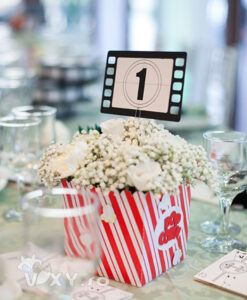 tema cinema, nunta tematica, nunta cinema, nunti tematice, nunti cinema, eveniment tematic cinema, vixy.ro, vixy design, numar masa cinema, botez cinema, tema nunta cinema, cutie popcorn cinema, eveniment personalizat cinema, cutie dar camera cinema, role cinema, role decor tema cinema, role film cinema, camera film cinema, camera film cutie, cutie personalizata cinema, cutie de dar cinema, meniu cinema, botezuri tematice, nunti tematice, oscar, cinematograf tematic